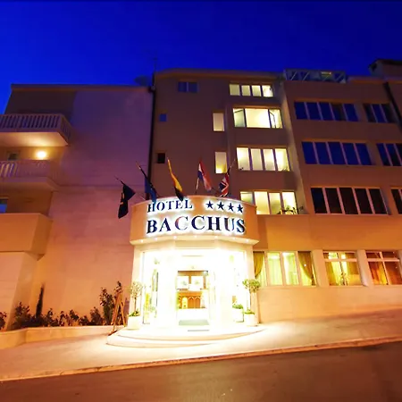 Hotel Bacchus 4*