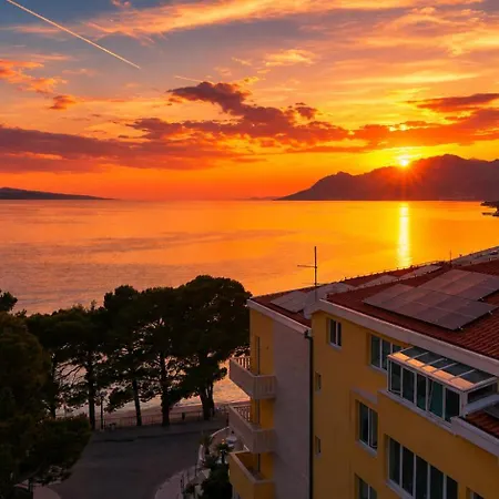 Bacchus 4* Baška Voda