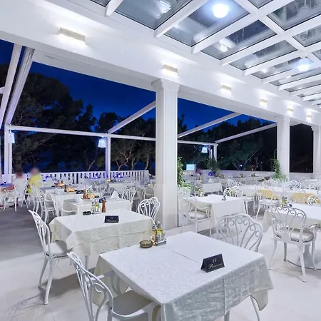 Bacchus Hotel Baška Voda