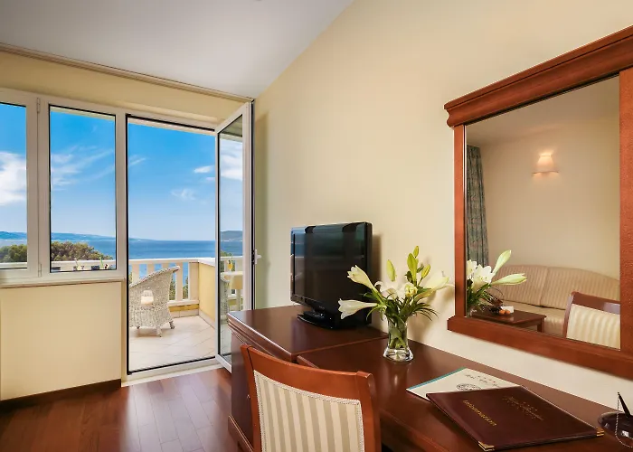 Bacchus 4* Baška Voda