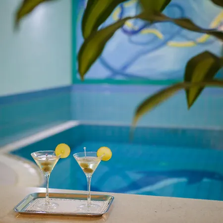 Bacchus Hotel 4*