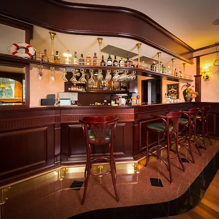 Bacchus 4* 巴什卡沃达
