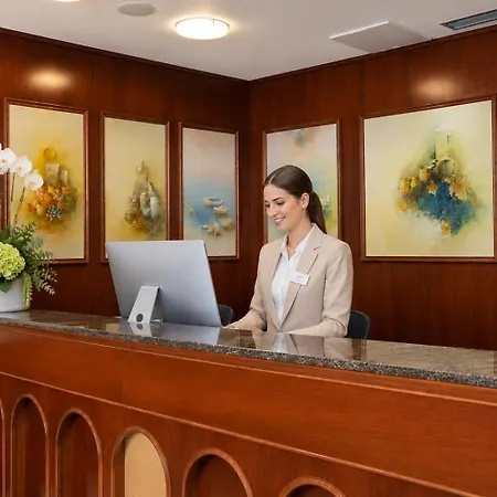 Bacchus Hotel