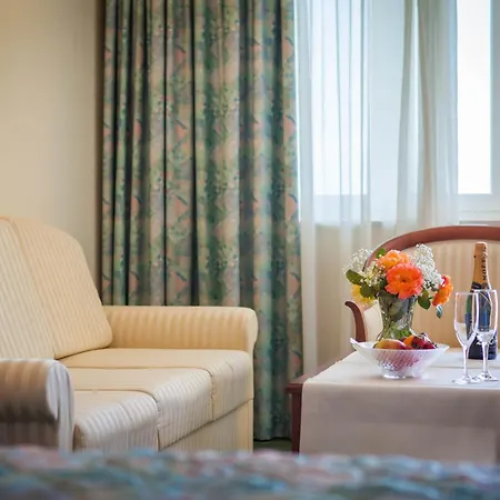 Hotel Bacchus 4*