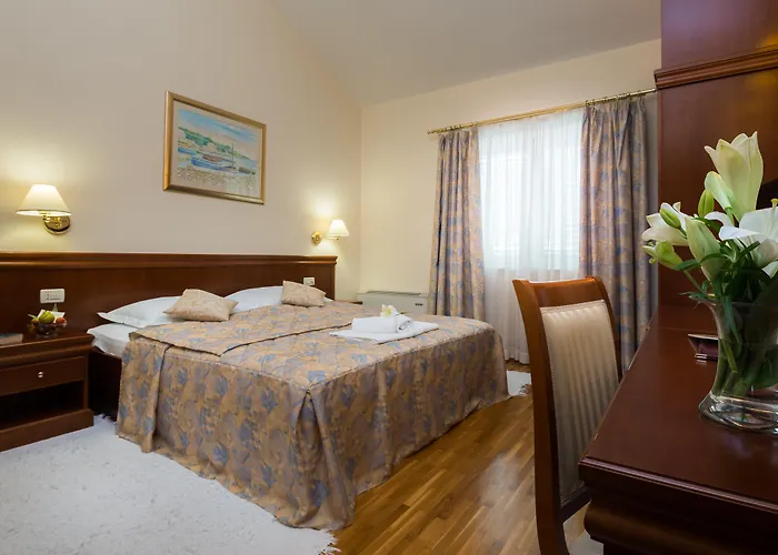 Bacchus 4* Baška Voda