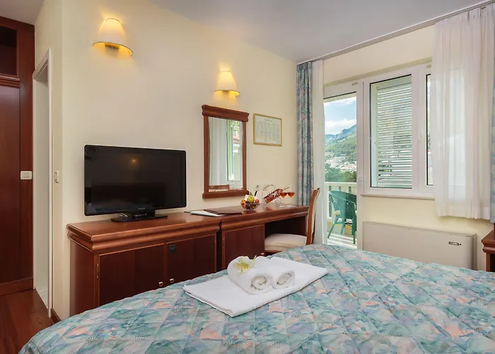 Bacchus Hotel Baška Voda